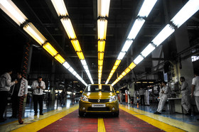 تولید انبوه خودرو جدید رنو ساندرو در کارخانه پارس خودرو